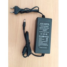 Блок питания 12V 5A 5.5 /2.5 OEM